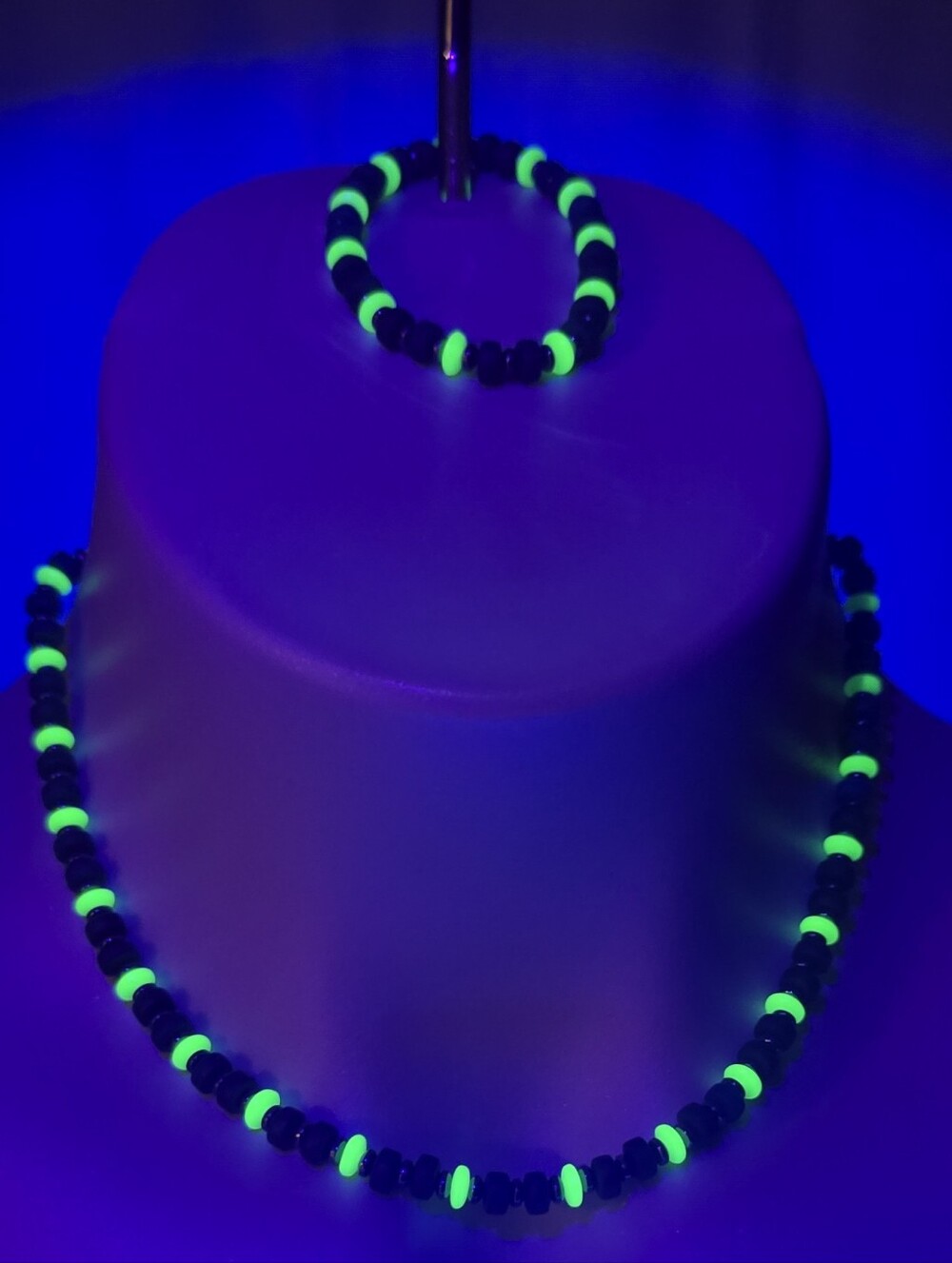 Black & Peridot Opal Czech Glass Uranium Glass Necklace + Bracelet Set GLOWS!